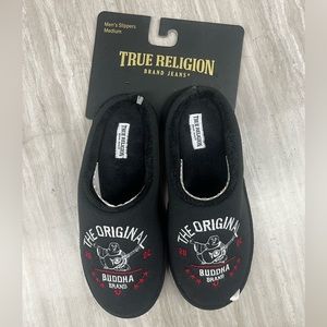NEW !! True religion slippers